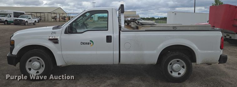image for item EN8034 2008 Ford F250 Super Duty XL pickup truck