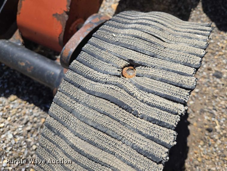 image for item EO0897 Rhino 4155-3 batwing rotary mower