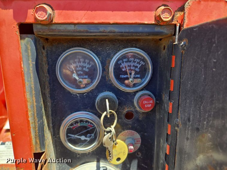 image for item EO0898 1997 Brush Bandit 200 XP wood chipper