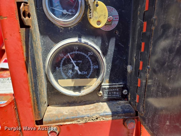 image for item EO0898 1997 Brush Bandit 200 XP wood chipper