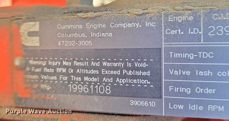 image for item EO0898 1997 Brush Bandit 200 XP wood chipper