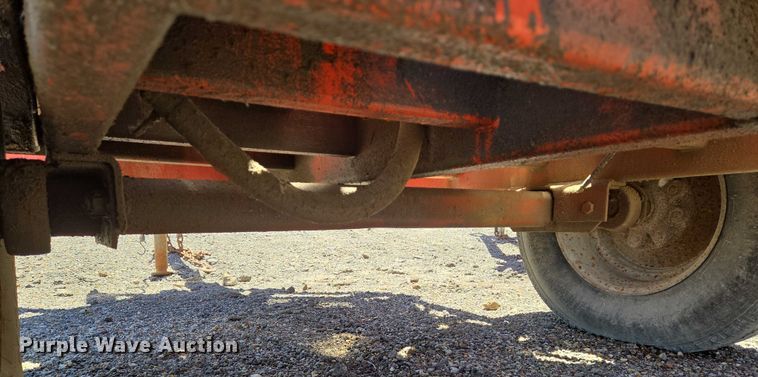 image for item EO0898 1997 Brush Bandit 200 XP wood chipper