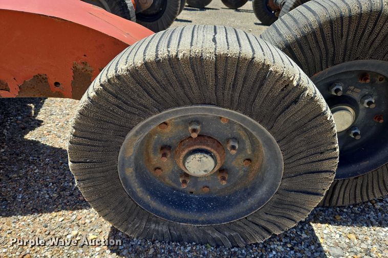 image for item EO0900 Rhino 4155 batwing rotary mower