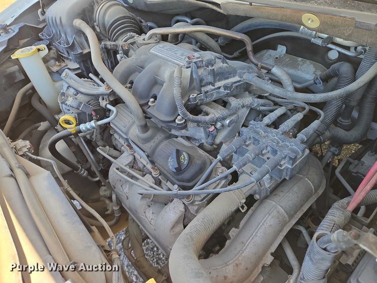 image for item EO0902 2010 Dodge Grand Caravan SXT van