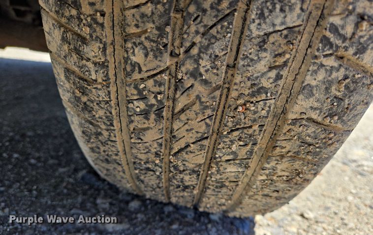 image for item EO0902 2010 Dodge Grand Caravan SXT van