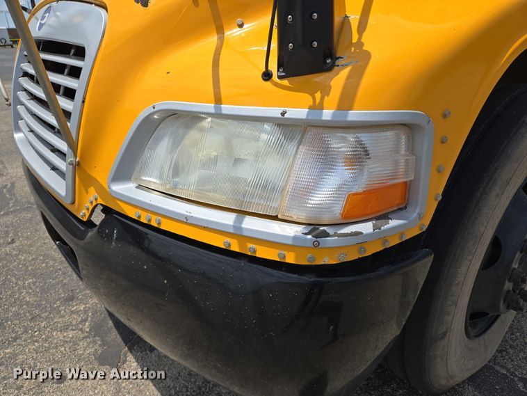 image for item EO0930 2013 Bluebird Vision school bus