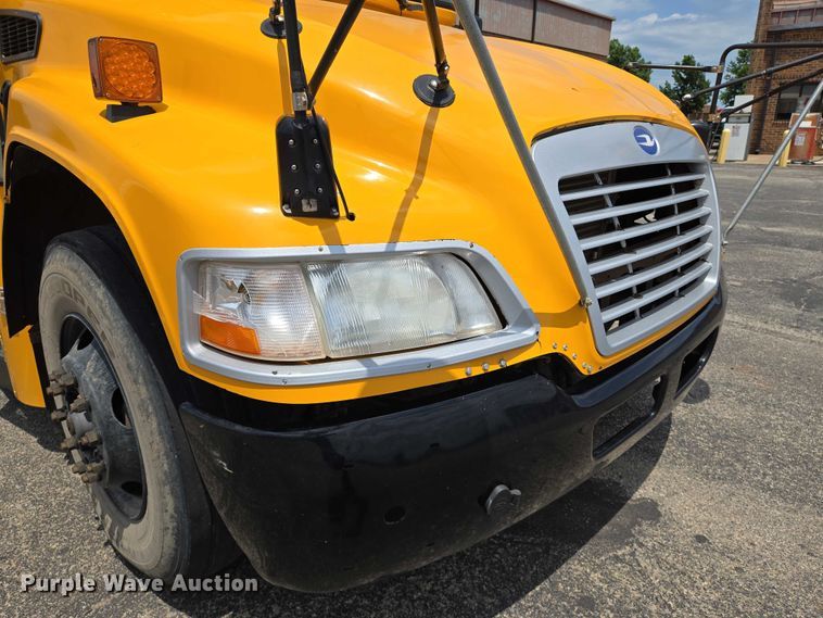 image for item EO0930 2013 Bluebird Vision school bus