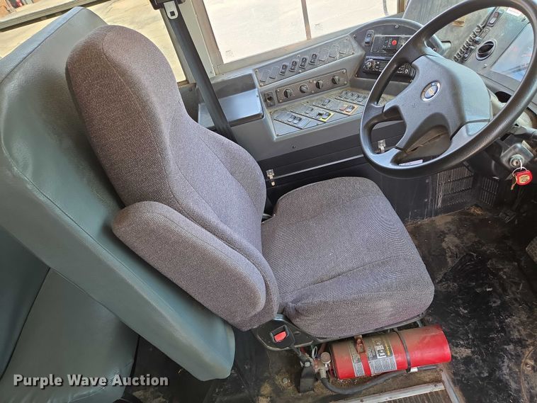 image for item EO0930 2013 Bluebird Vision school bus