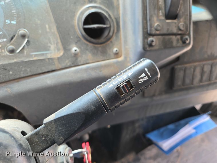 image for item EO0930 2013 Bluebird Vision school bus