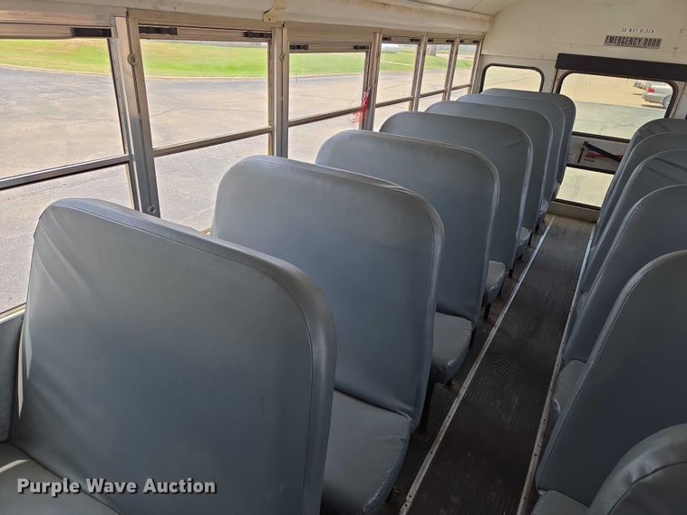 image for item EO0930 2013 Bluebird Vision school bus