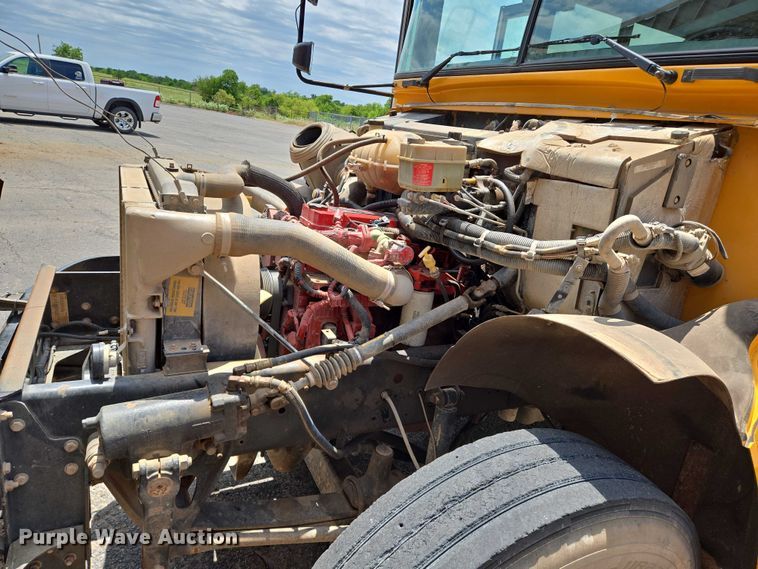 image for item EO0930 2013 Bluebird Vision school bus