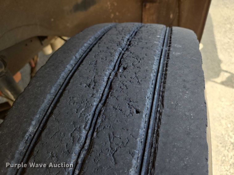 image for item EO0930 2013 Bluebird Vision school bus