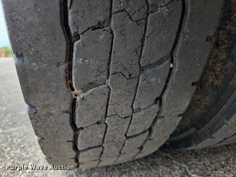 image for item EO0930 2013 Bluebird Vision school bus