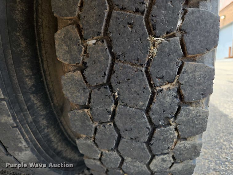 image for item EO0930 2013 Bluebird Vision school bus