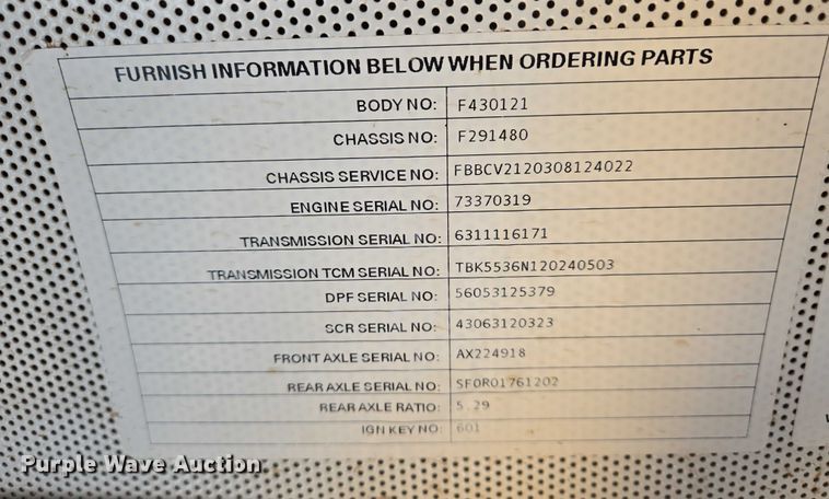 image for item EO0930 2013 Bluebird Vision school bus