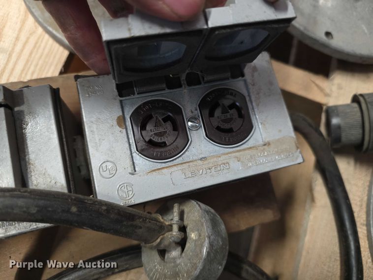 image for item EO1010 Tools