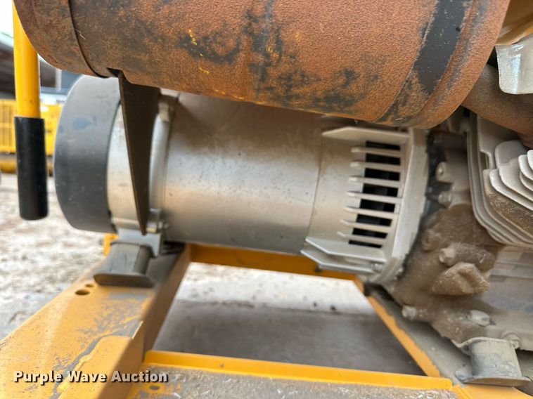 image for item EQ4819 Titan Industrial equipment