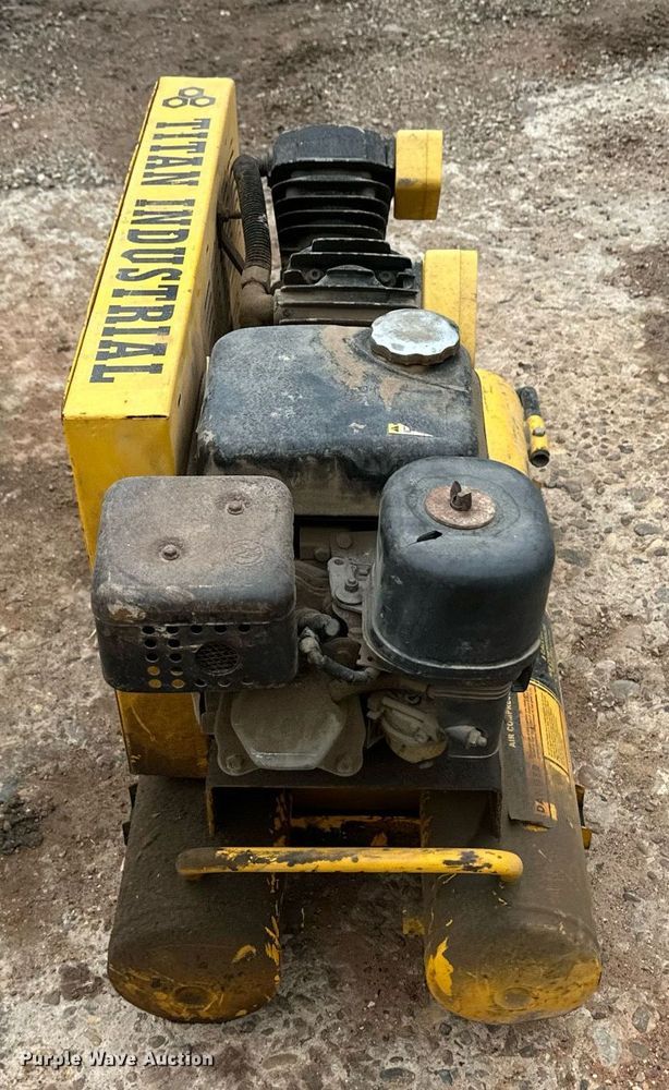 image for item EQ4819 Titan Industrial equipment
