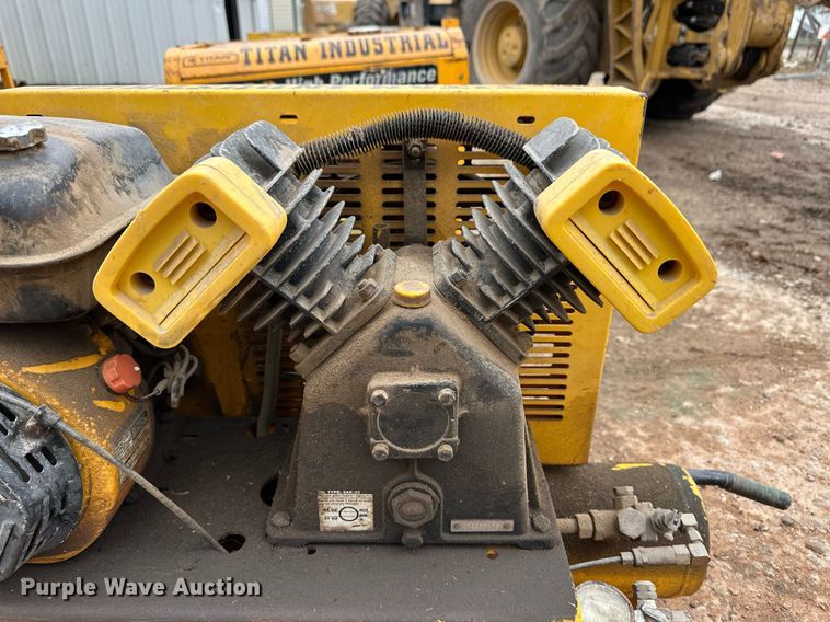 image for item EQ4819 Titan Industrial equipment