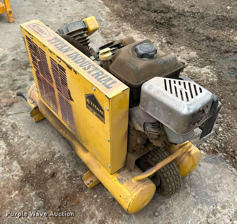 image for item EQ4819 Titan Industrial equipment
