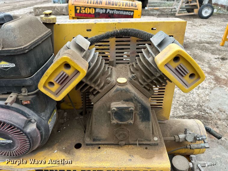 image for item EQ4819 Titan Industrial equipment