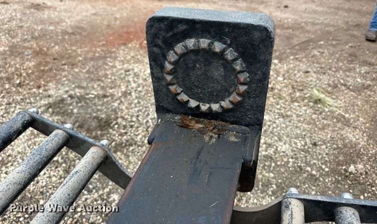 image for item EQ4826 DR Power Equipment 34 Ton log splitter