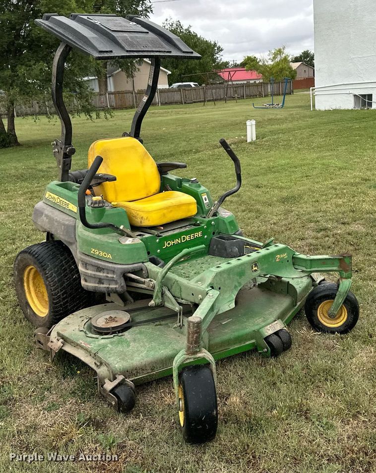 image for item EQ4827 John Deere Z930A ZTR lawn mower