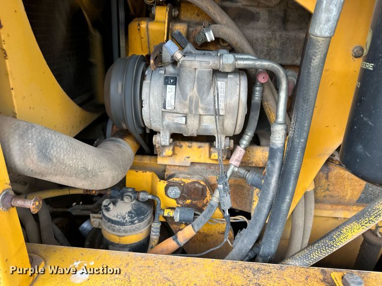 image for item EQ4828 1987 John Deere 770B motor grader