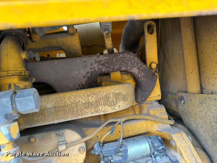 image for item EQ4828 1987 John Deere 770B motor grader