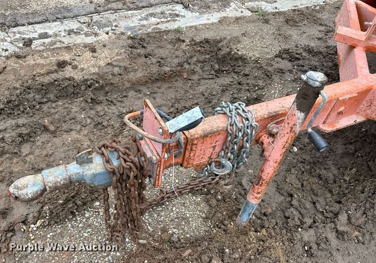 image for item EQ4830 Bandit 250 wood chipper