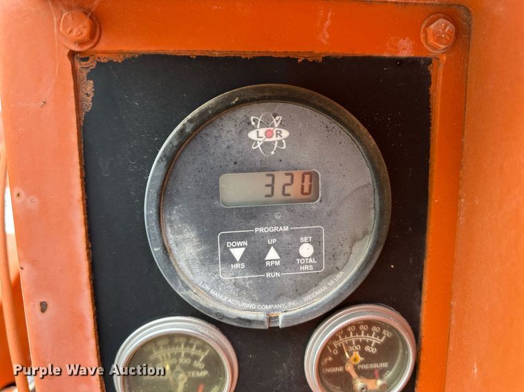 image for item EQ4830 Bandit 250 wood chipper