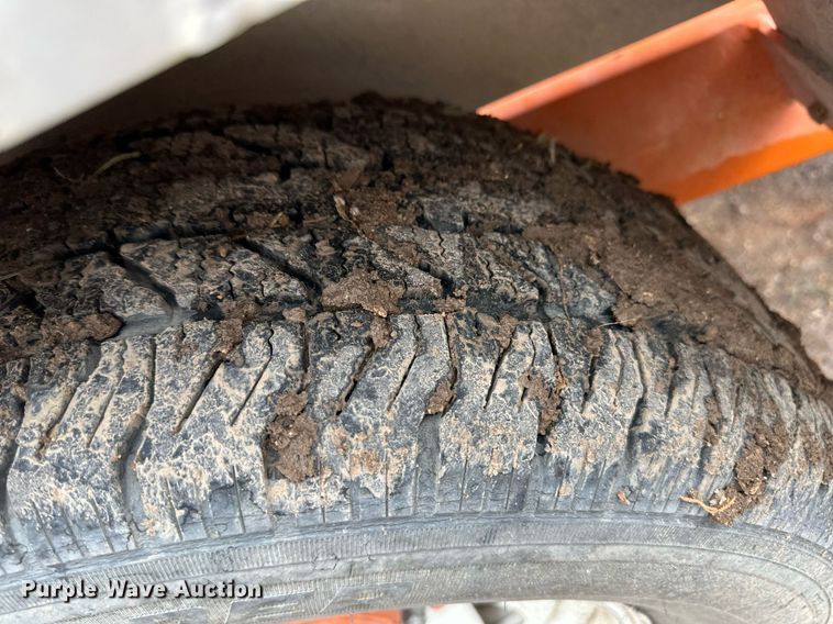 image for item EQ4830 Bandit 250 wood chipper