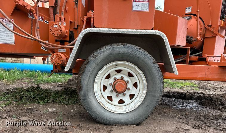 image for item EQ4830 Bandit 250 wood chipper