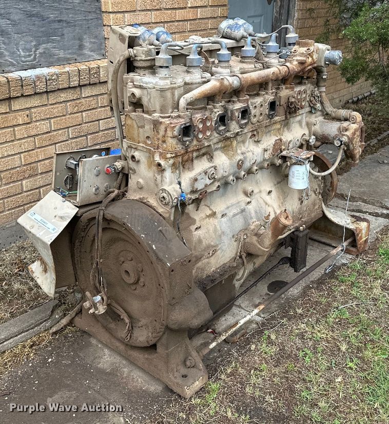 image for item EQ4831 1998 Cummins G855  Irrigation pump engine