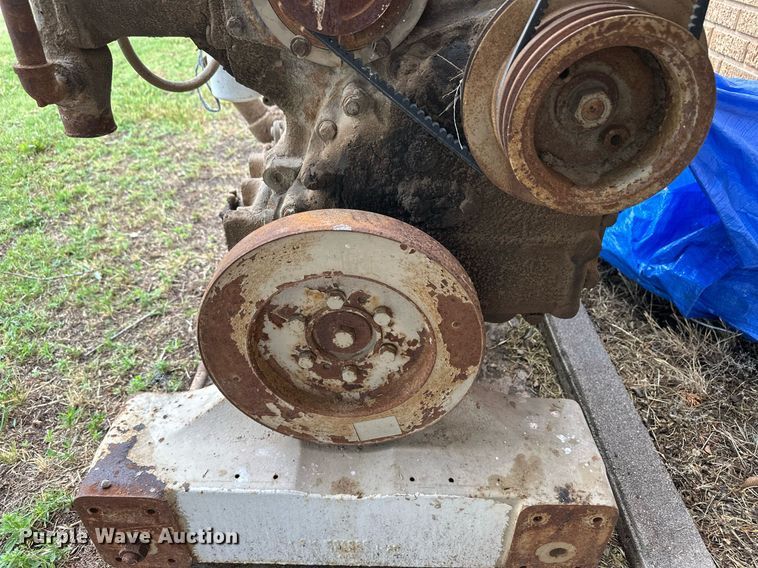 image for item EQ4831 1998 Cummins G855  Irrigation pump engine