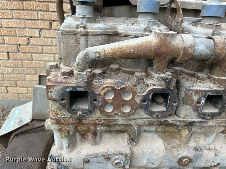 image for item EQ4831 1998 Cummins G855  Irrigation pump engine