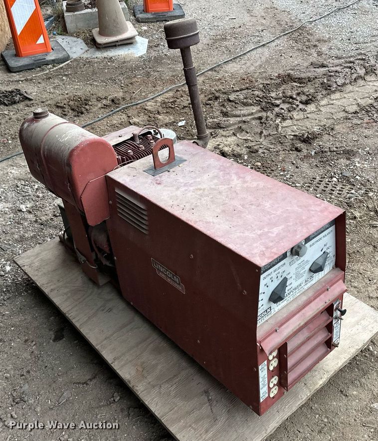 image for item EQ4833 Lincoln Electric Weldanpower welder/generator