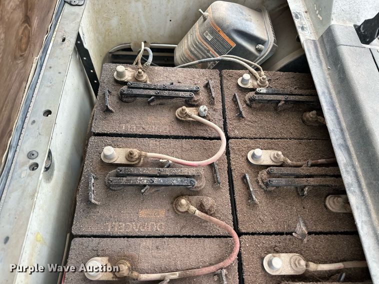 image for item EQ4834 EZ-Go golf cart