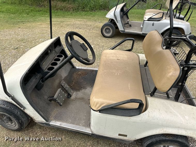 image for item EQ4835 EZ-Go golf cart