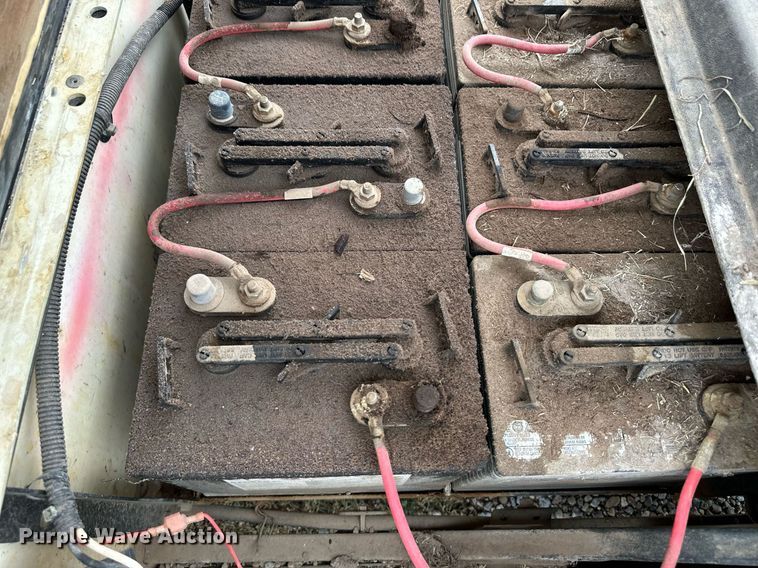 image for item EQ4835 EZ-Go golf cart