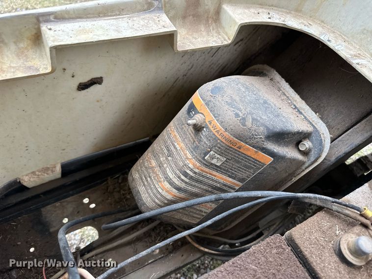 image for item EQ4835 EZ-Go golf cart