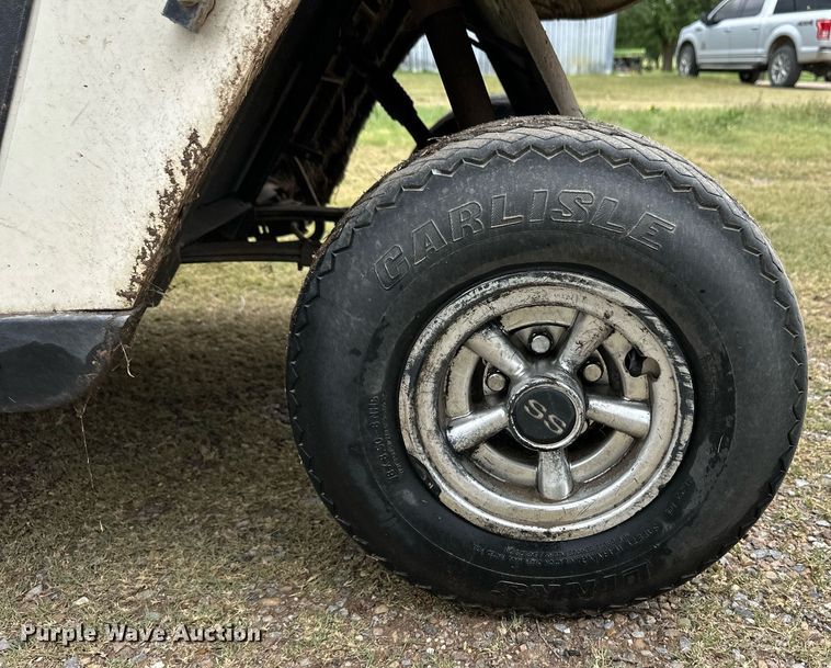 image for item EQ4835 EZ-Go golf cart