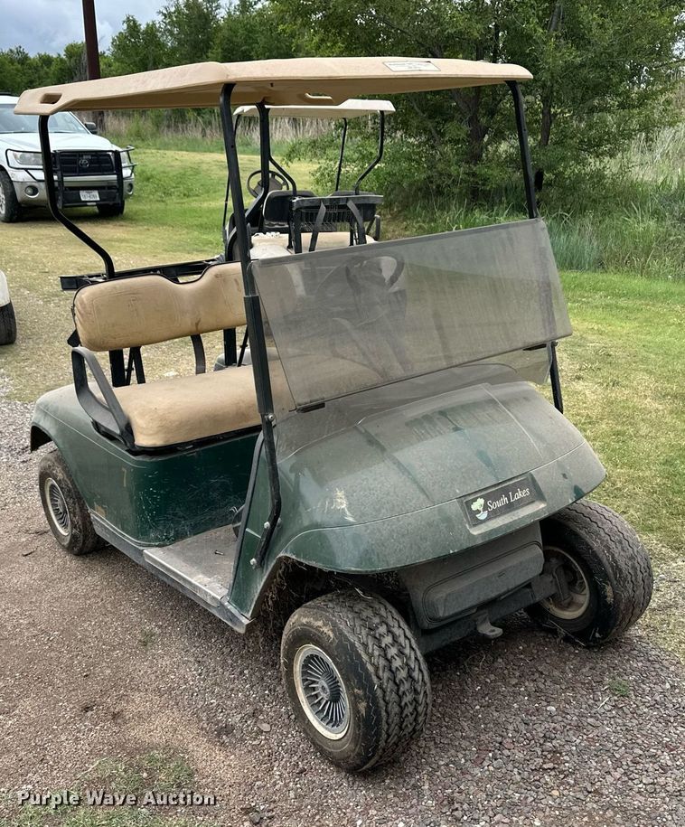 image for item EQ4837 EZ-Go golf cart