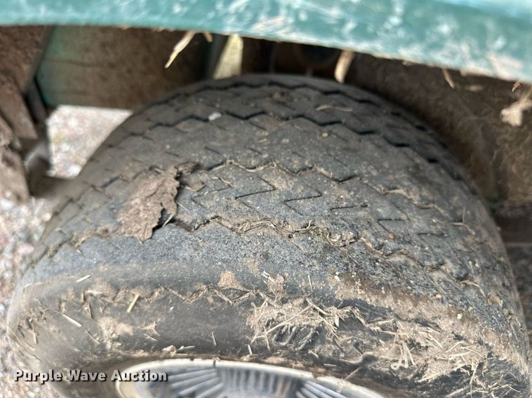 image for item EQ4837 EZ-Go golf cart