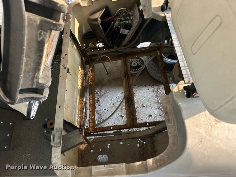 image for item EQ4838 EZ-Go golf cart