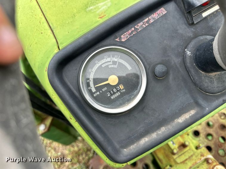 image for item EQ4841 John Deere 950 MFWD tractor