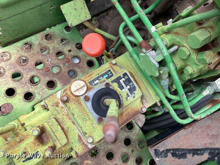 image for item EQ4841 John Deere 950 MFWD tractor