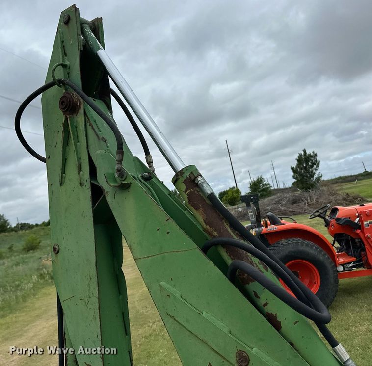 image for item EQ4841 John Deere 950 MFWD tractor