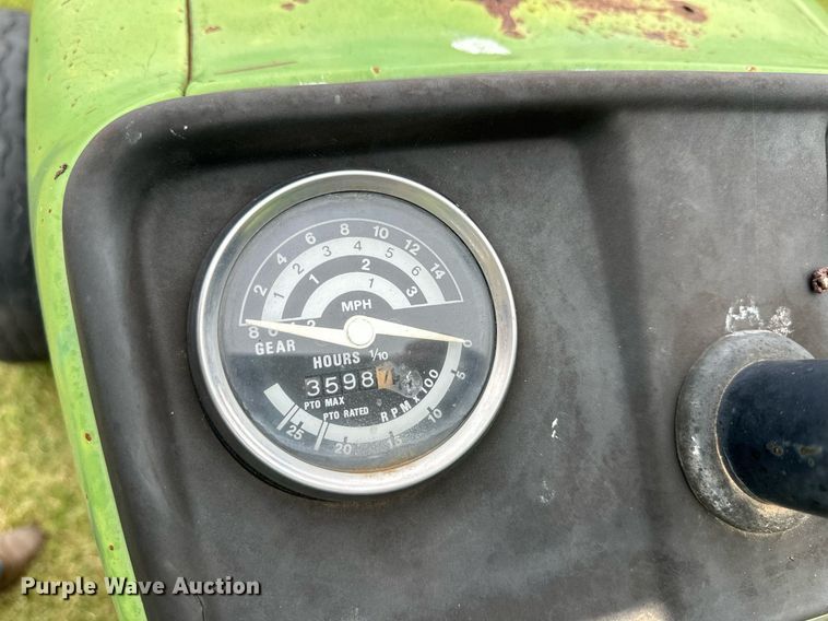 image for item EQ4842 1980 John Deere 950 tractor