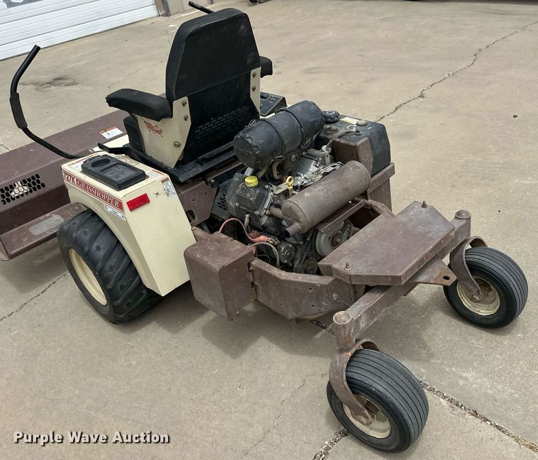 image for item EQ4850 Grasshopper 727K ZTR lawn mower